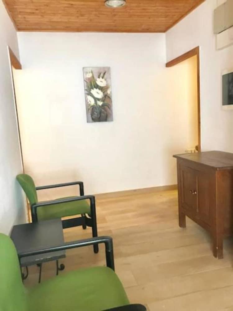 Hostal Casa Torrent กาเนด เด มาร์ ภายนอก รูปภาพ